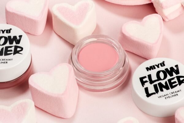 FLOW LINER - NO. 04 TRUE PINK